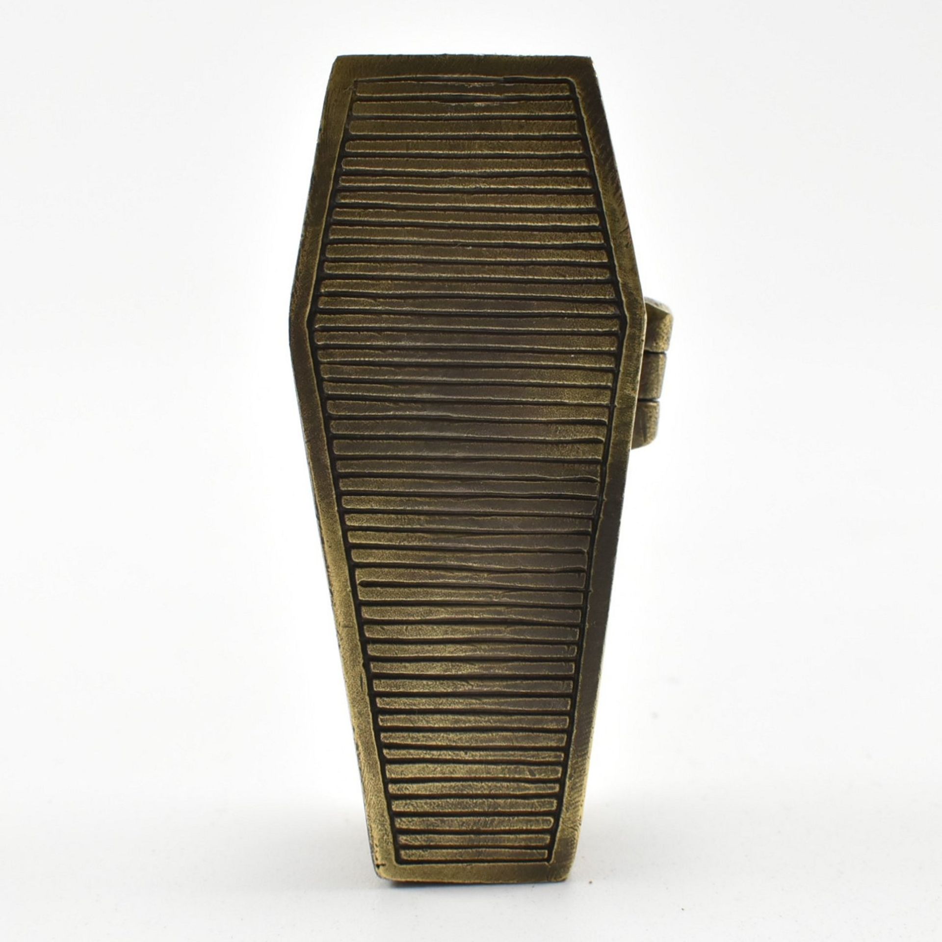 CONTEMPORARY COFFIN & SKELETON BRASS VESTA CASE - Image 3 of 7