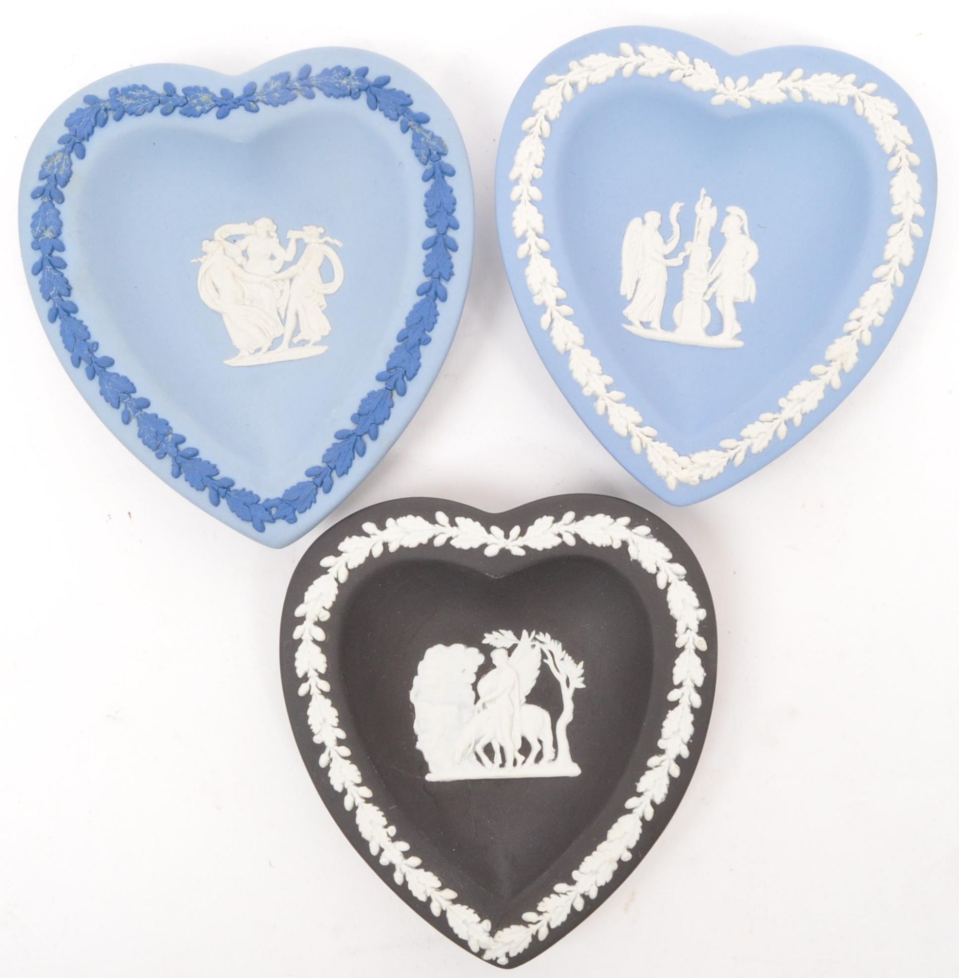 NINE WEDGWOOD JASPERWARE HEART SHAPED PIN DISHES - Image 10 of 12