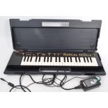 RETRO 1982 YAMAHA PORTASOUND PS-400 PS400 KEYBOARD CASED