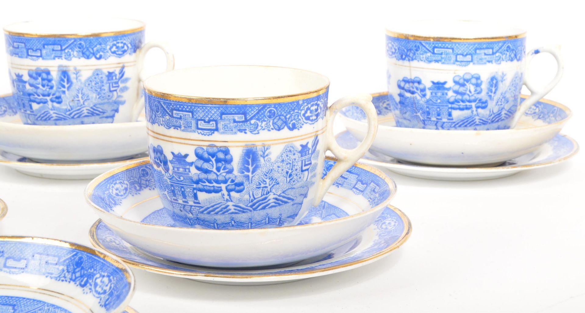 LATE 19TH CENTURY BLUE & WHITE CHINESE PORCELAIN TEA SET - Image 2 of 9