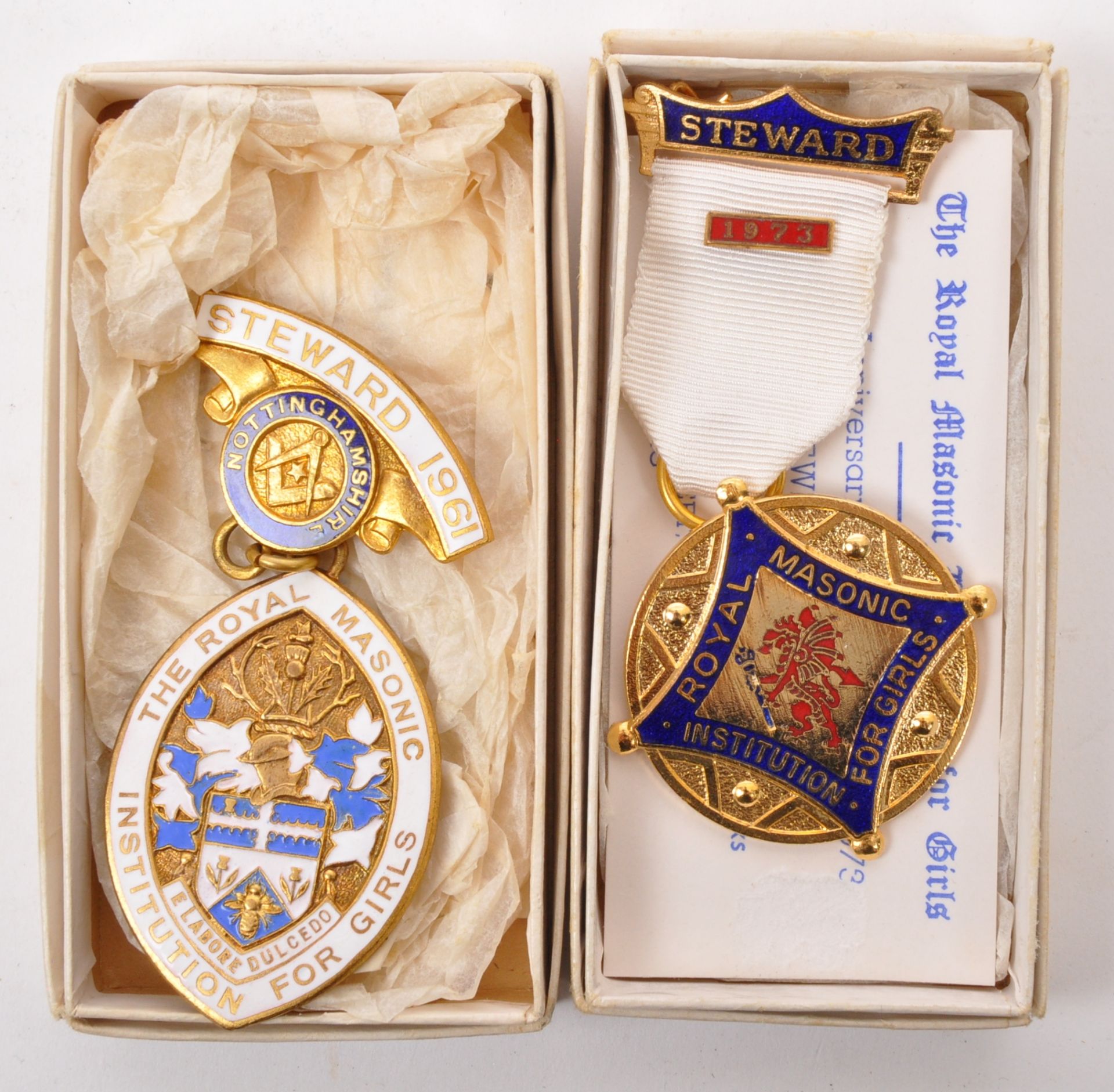 COLLECTION OF 20TH CENTURY GILT METAL MASONIC JEWELS - Image 4 of 5
