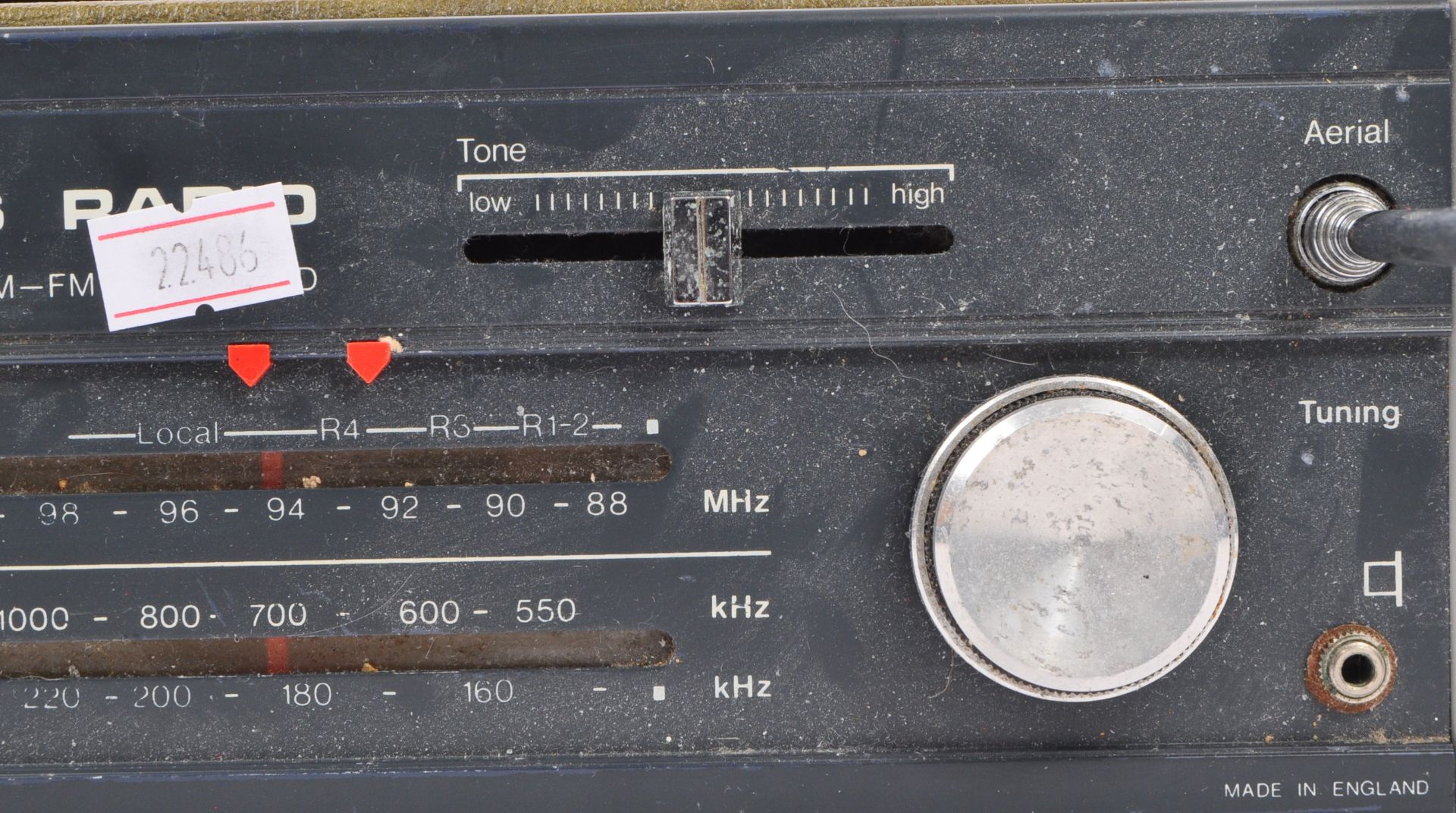 VINTAGE ROBERTS RAMBLER MODEL R800 RADIO - Image 4 of 6