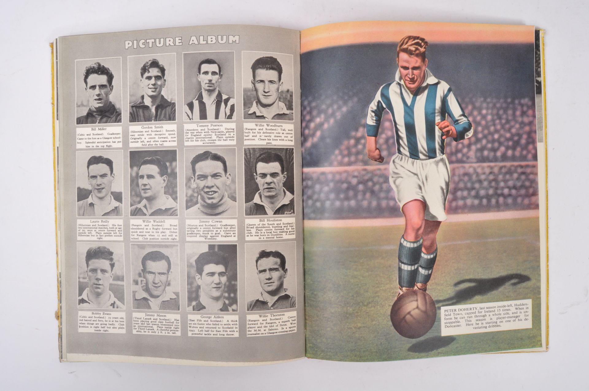 COLLECTION OF VINTAGE 20TH CENTURY FOOTBALL BOOKS - Image 13 of 13