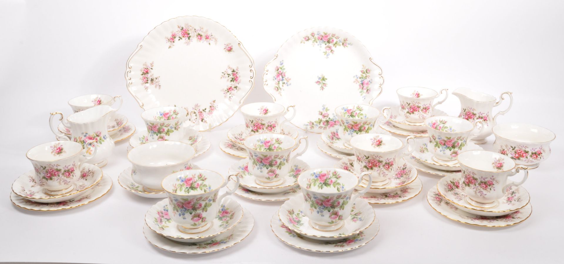 ROYAL ALBERT MOSS ROSE & LAVENDER ROSE PART TEA SERVICES