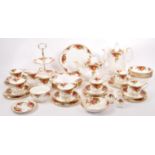 ROYAL ALBERT OLD COUNTRY ROSES TEA SERVICE - SET