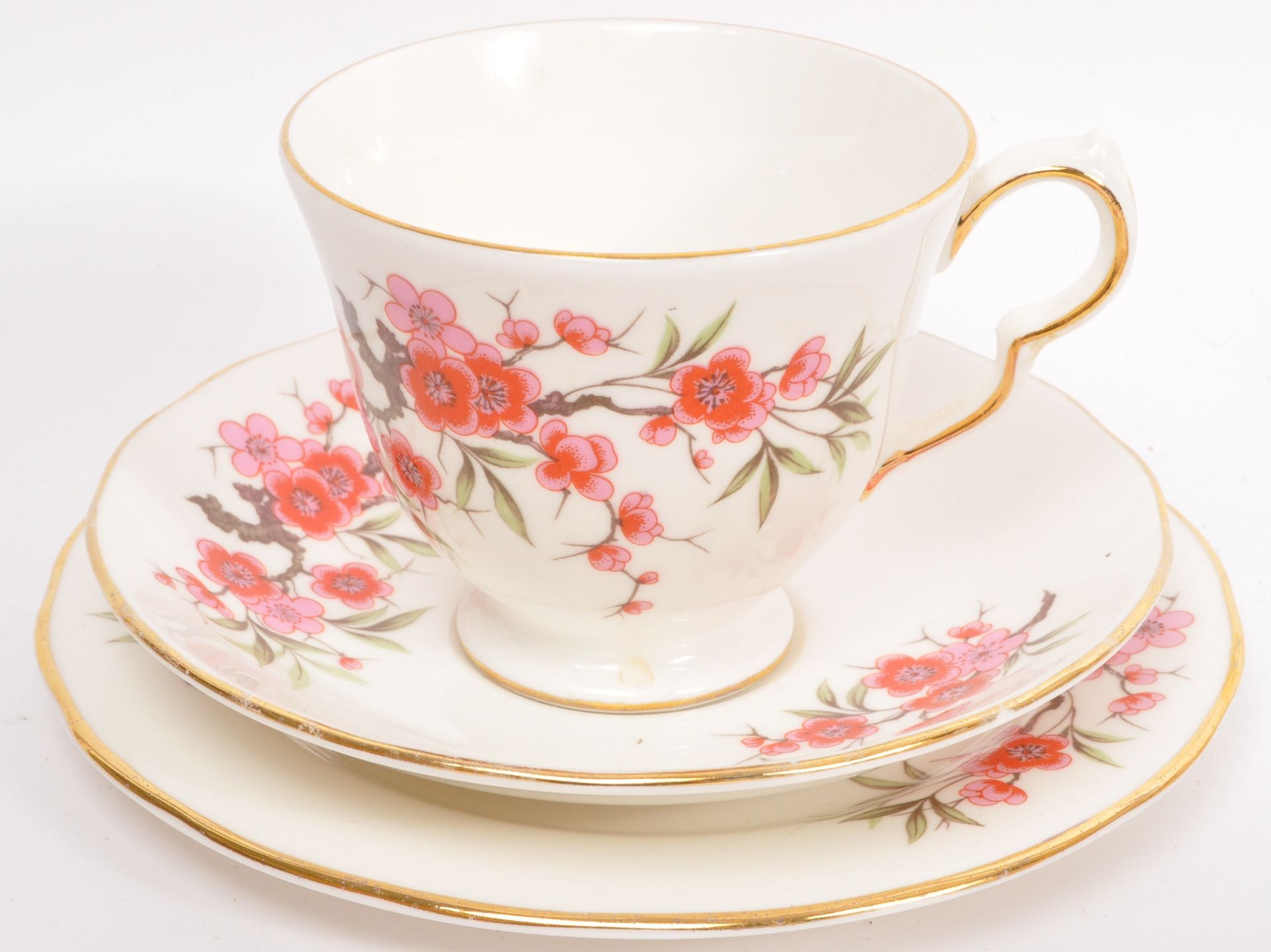 RETRO DUCHESS / QUEEN ANNE ENGLISH FINE BONE CHINA TEA SET - Image 7 of 8