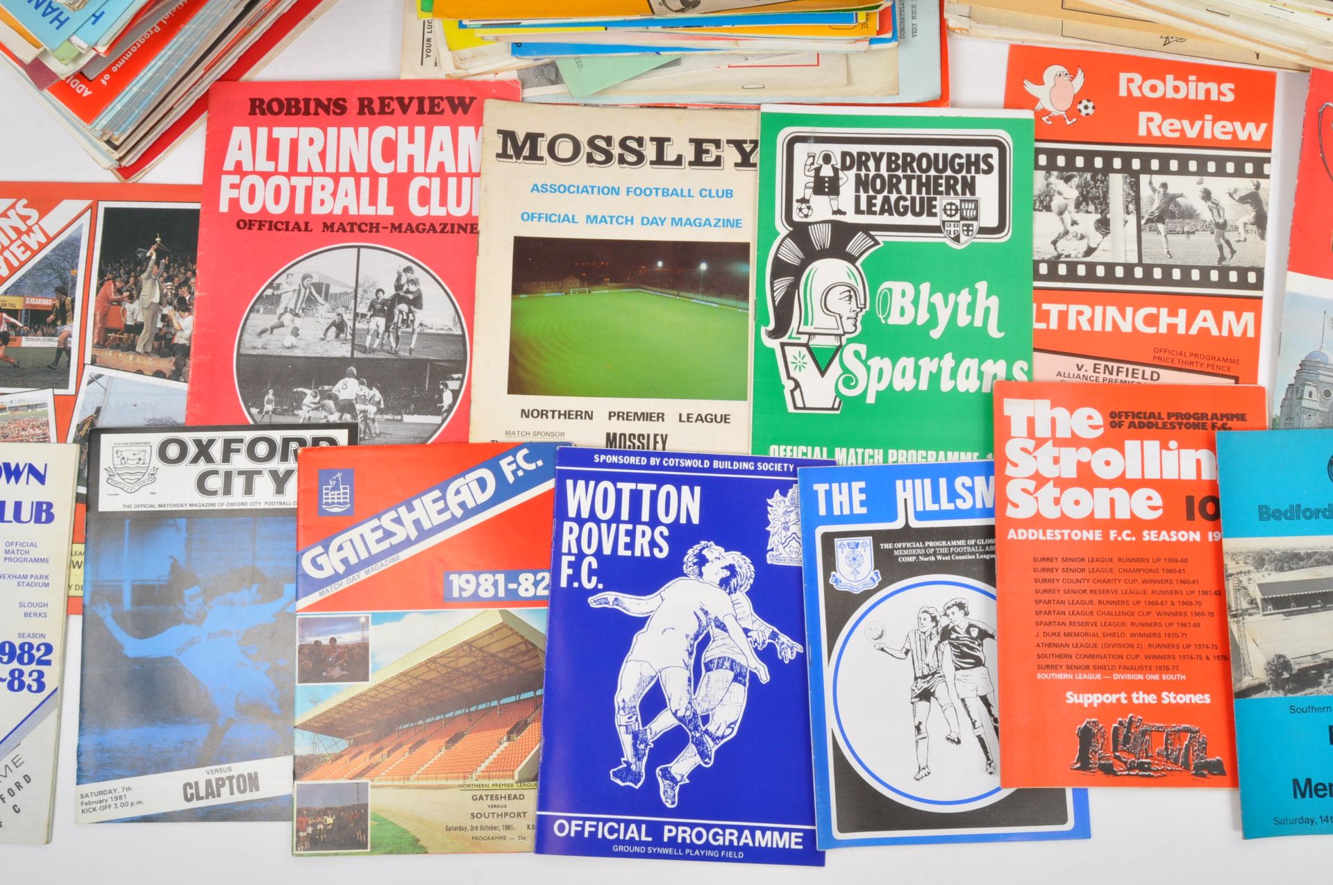 LARGE COLLECTION OF NON LEAGUE FOOTBALL PROGRAMMES - Image 2 of 8