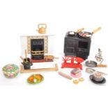 COLLECTION OF VINTAGE DOLLS HOUSE FURNITURE & ACCESSORIES