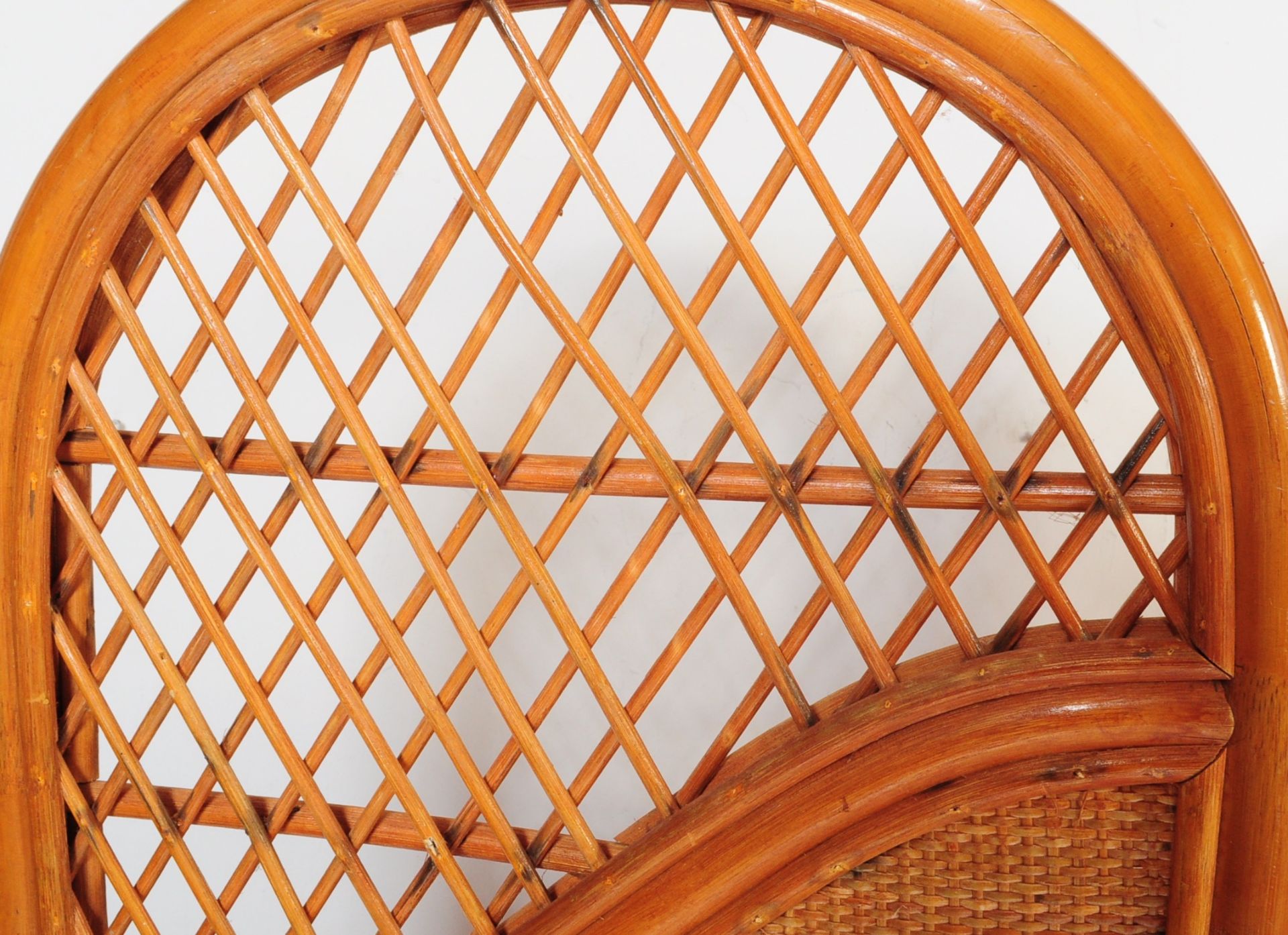 MID CENTURY ITALIAN STYLE BAMBOO & RATTAN DRESSING SCREENS - Image 2 of 4