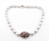 CULTURED PEARL PENDANT NECKLACE