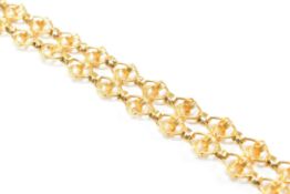 VINTAGE MIDDLE EASTERN 17CT GOLD CHAIN BRACELET