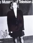 GILLIAN ANDERSON - THE X FILES - AUTOGRAPHED 8X10" PHOTOGRAPH