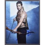 STEPHEN AMELL - ARROW - AUTOGRAPHED 8X10" PHOTO - AFTAL