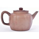 18TH CENTURY CHINESE YIXING EARTHENWARE TEAPOT