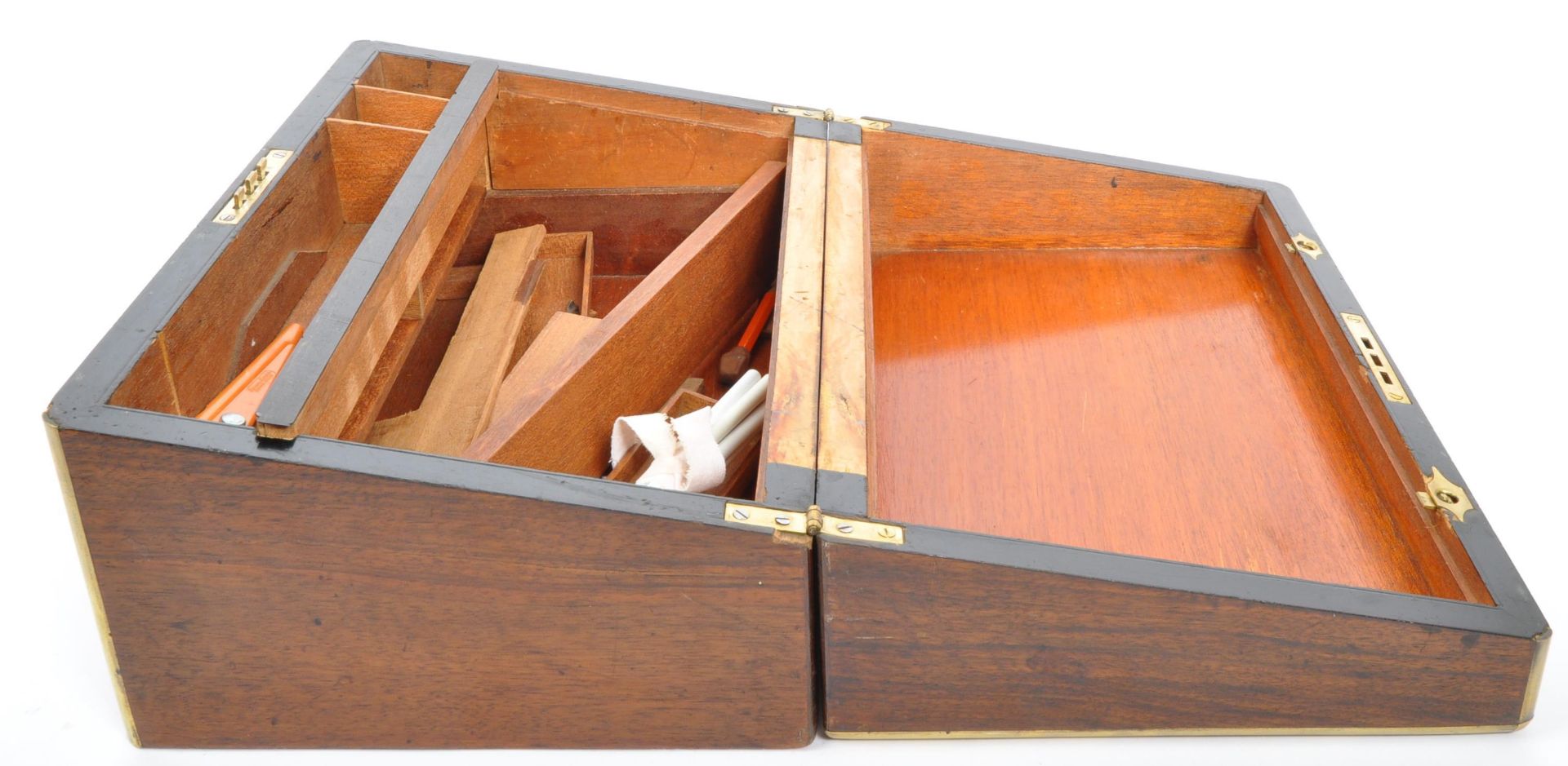 LARGE 19TH CENTURY MAHOGANY BRASS INLAID WRITING BOX - Image 4 of 5