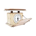 20TH CENTURY 'HEALTH METER' PERSONAL WEIGHING SCALES