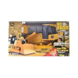 LARGE SCALE ERTL RC RADIO CONTROL JOHN DEERE BULLDOZER