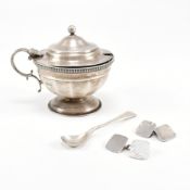 COLLECTION OF HALLMARKED SILVER ITEMS WITH MAPPIN & WEBB