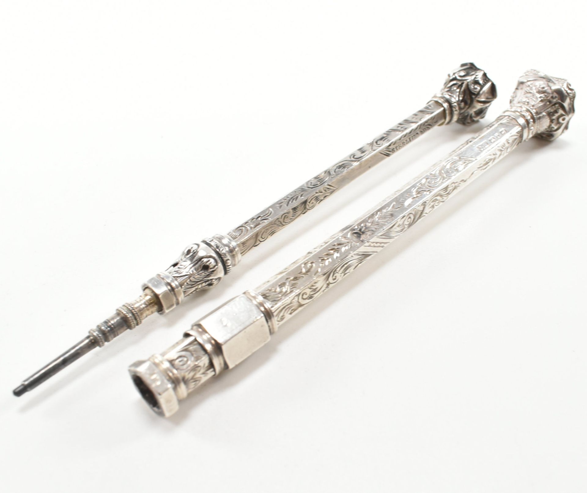 TWO SILVER PROPELLING PENCILS WITH BLOODSTONE SEALS - Image 7 of 10