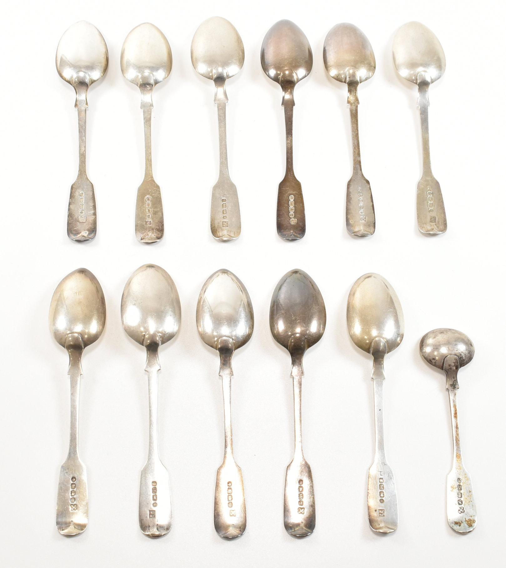 COLLECTION OF 12 VICTORIAN HALLMARKED SILVER TEA SPOONS - Image 3 of 8