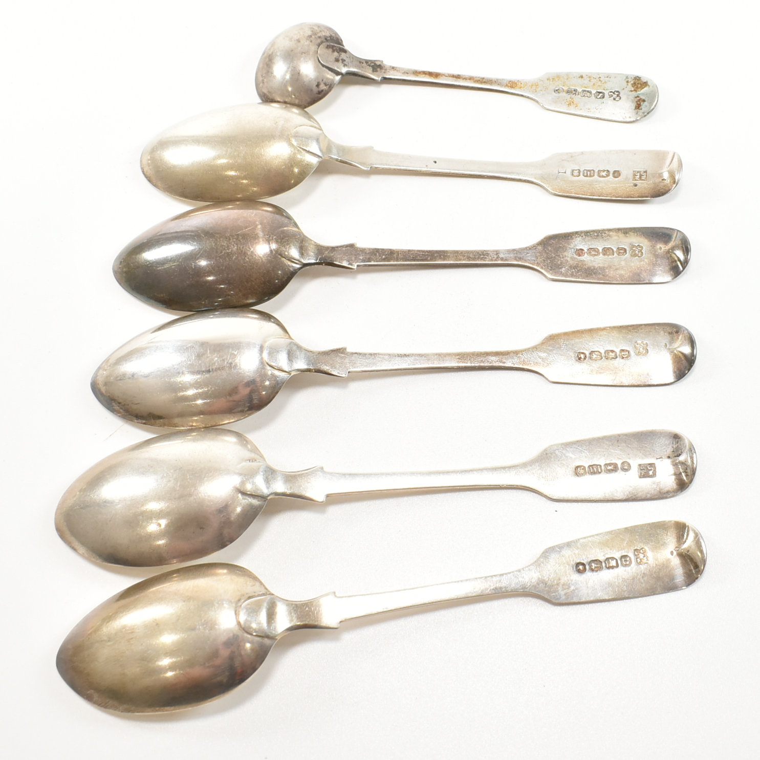 COLLECTION OF 12 VICTORIAN HALLMARKED SILVER TEA SPOONS - Image 7 of 8