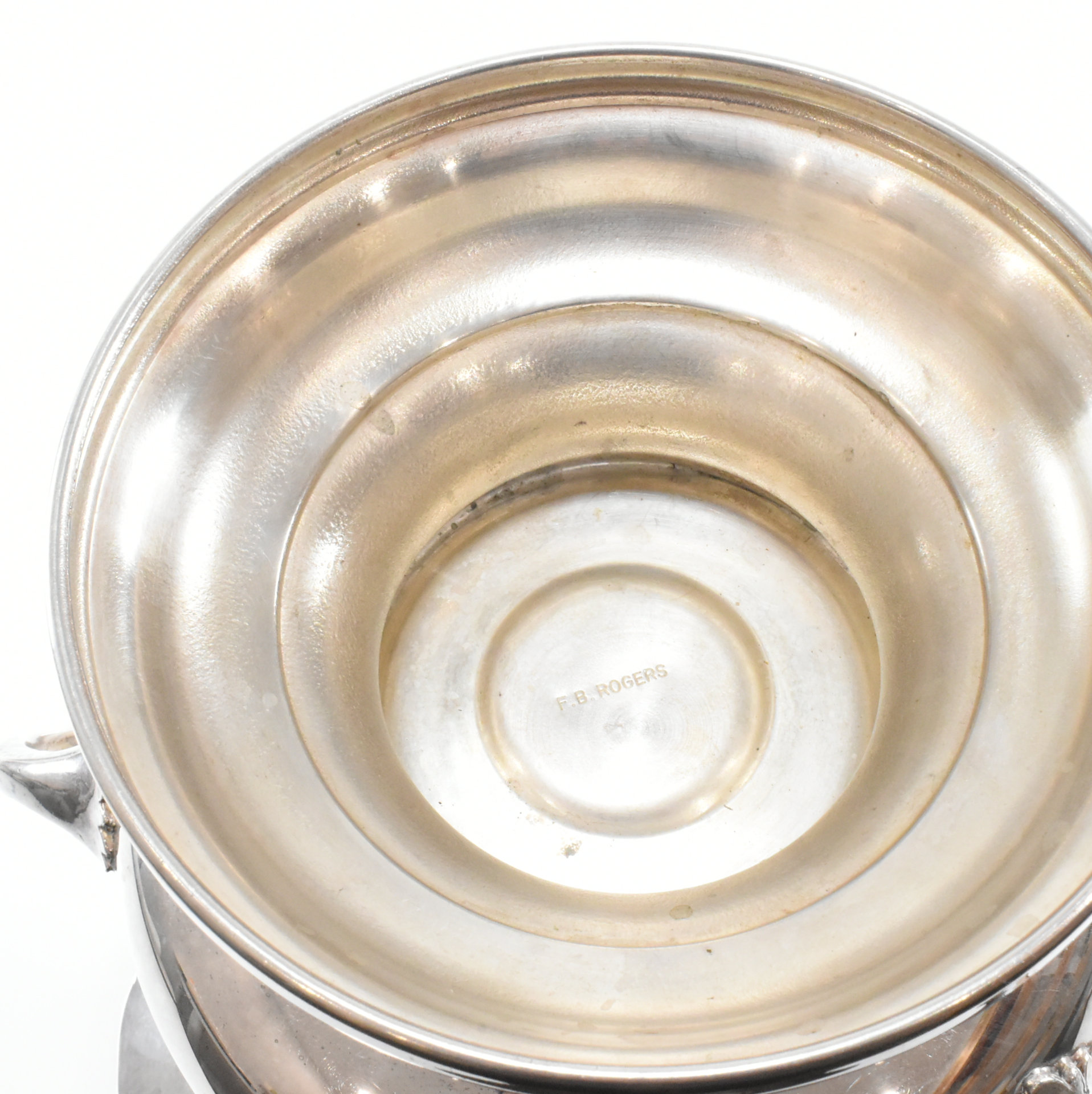 SILVER PLATED VINTAGE AMERICAN CHAMPAGNE ICE BUCKET - Image 4 of 13