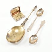 COLLECTION OF VICTORIAN & LATER HALLMARKED SILVER ITEMS