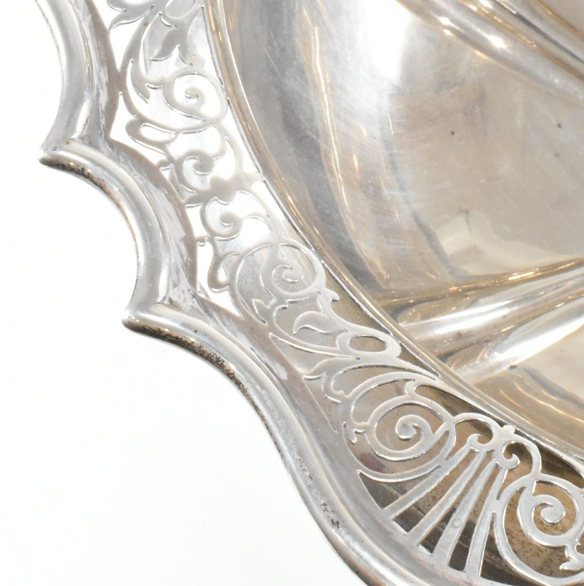 GEORGE V HALLMARKED SILVER PUNCH BOWL - Image 12 of 18
