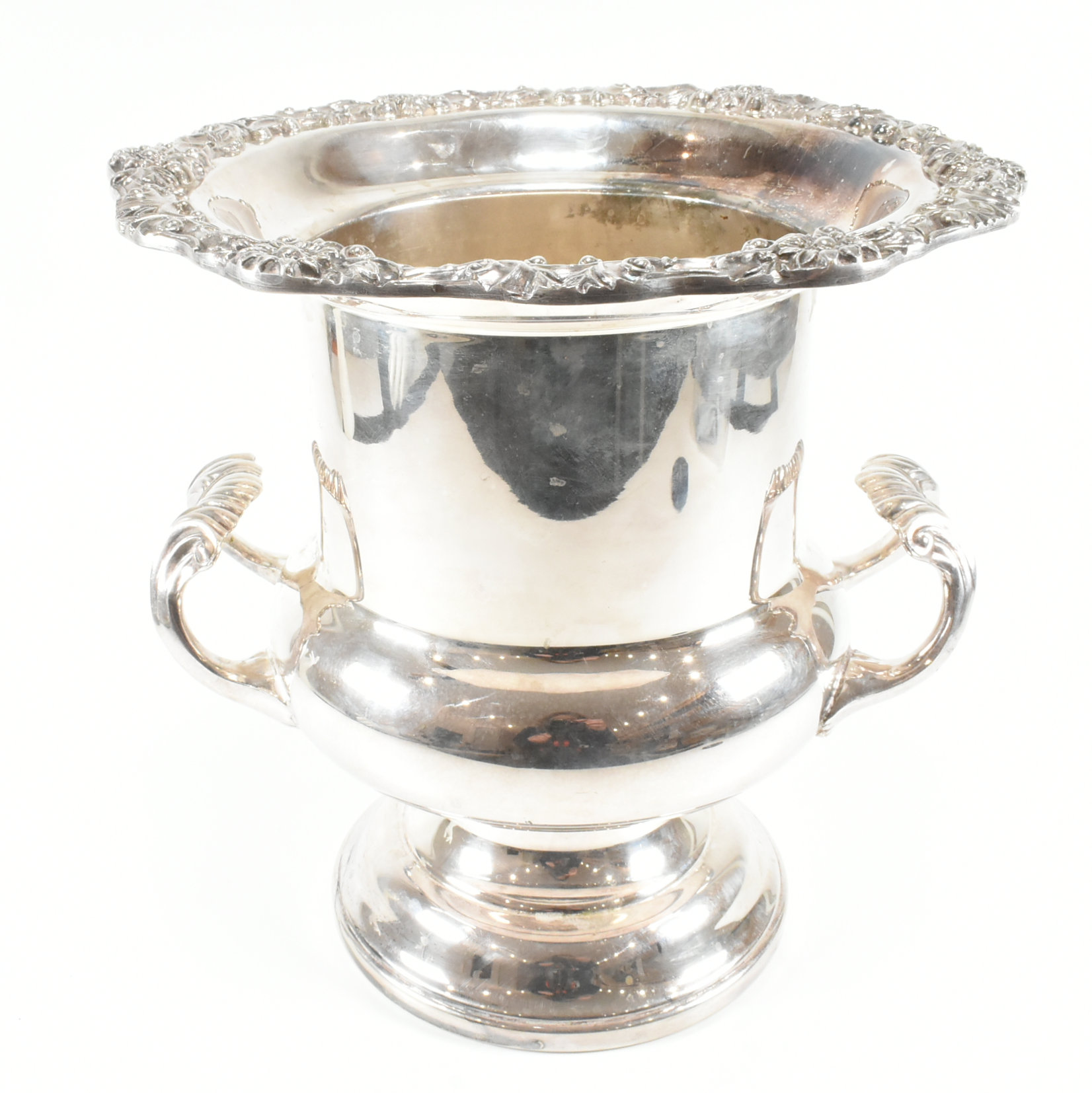 SILVER PLATED VINTAGE AMERICAN CHAMPAGNE ICE BUCKET - Image 7 of 13