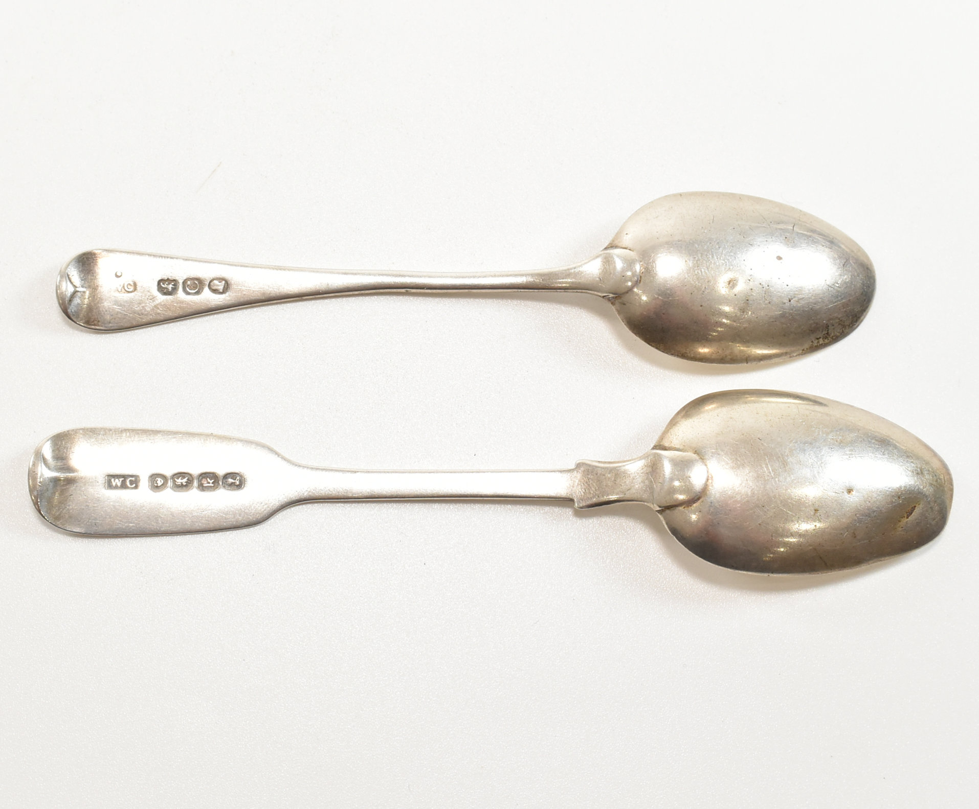 COLLECTION OF ELEVEN ANTIQUE HALLMARKED SILVER TEA SPOONS - Image 4 of 9
