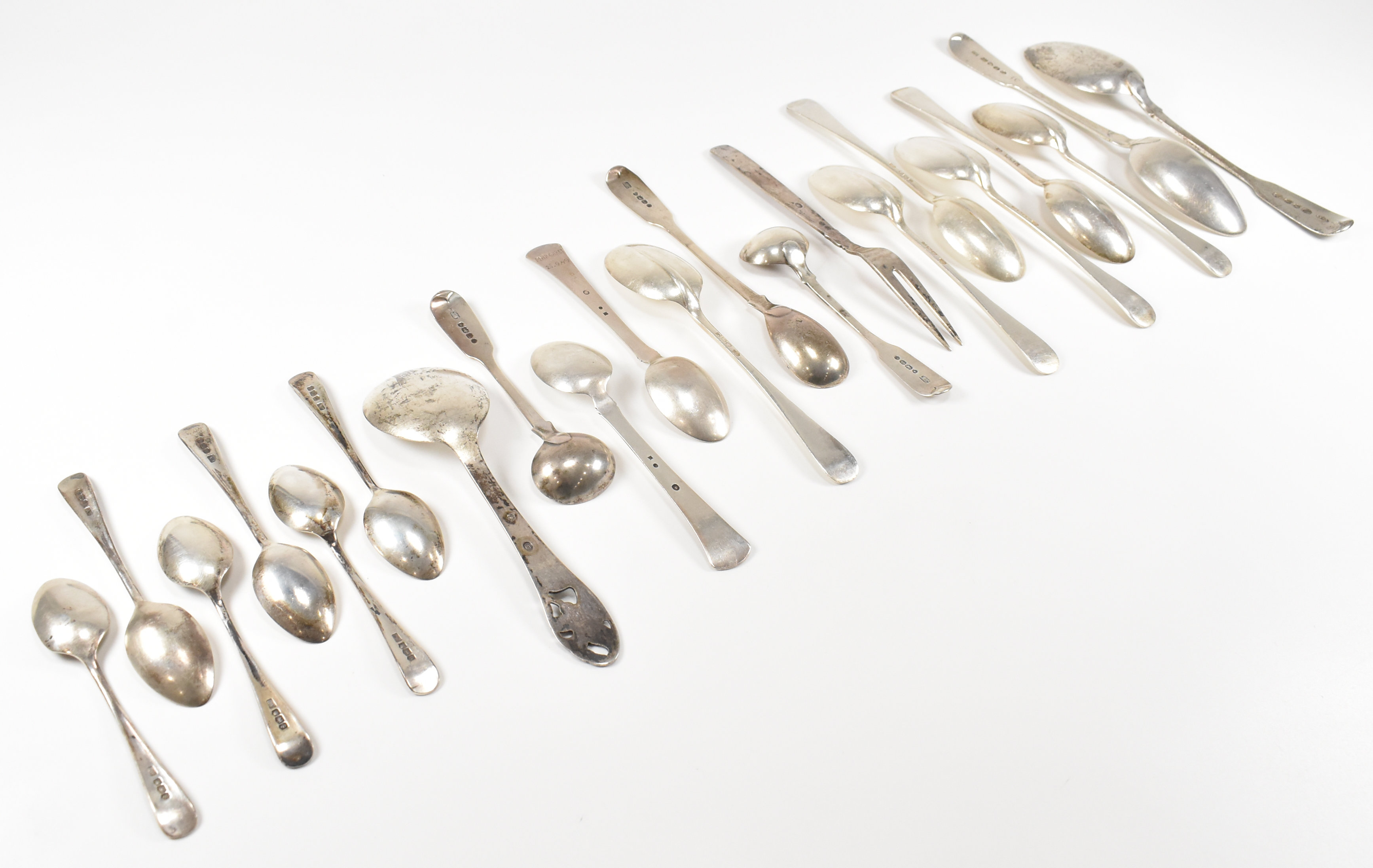 COLLECTION 19TH & 20TH CENTURY SILVER & WHITE METAL FLATWARE - Image 6 of 9