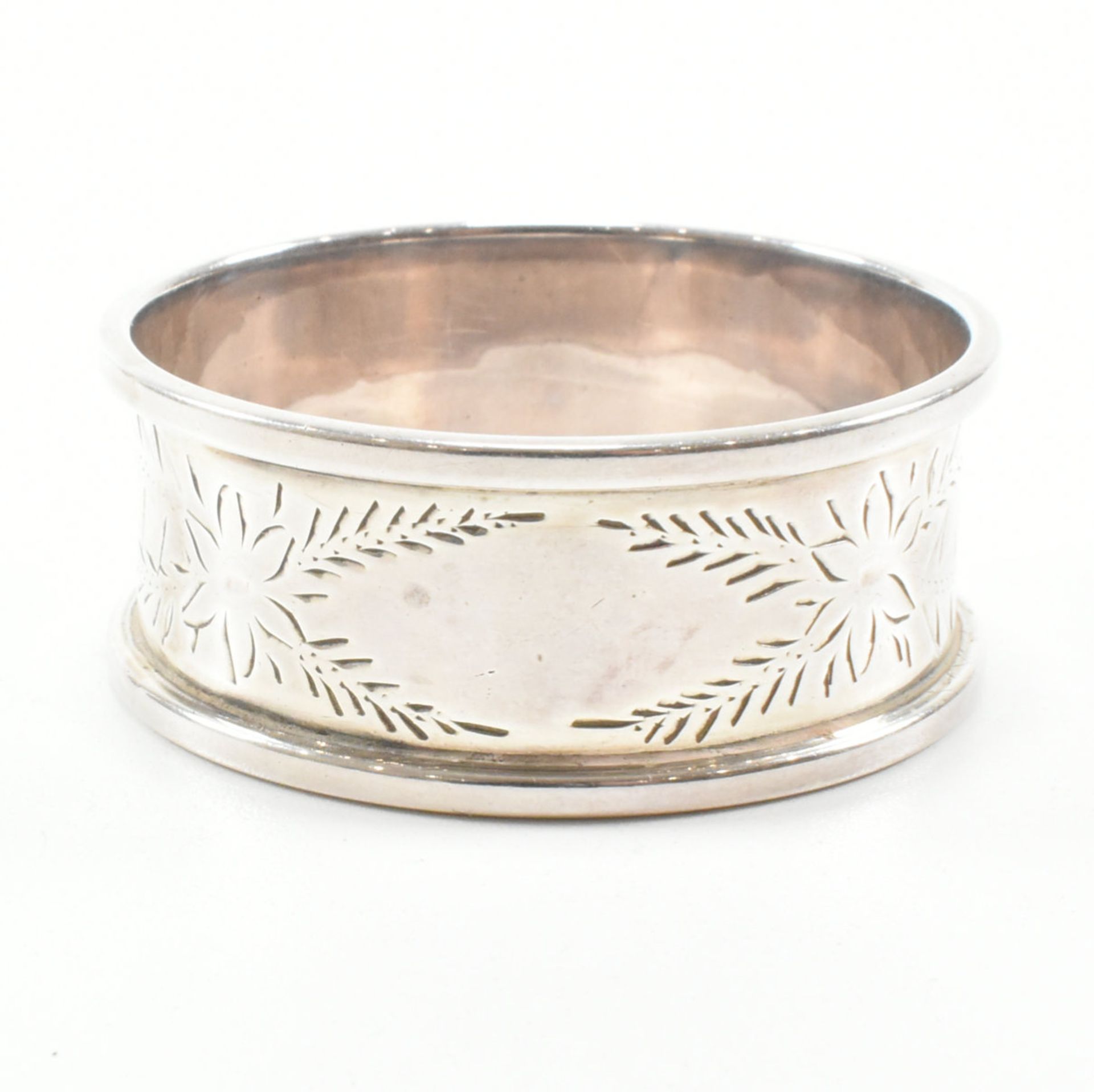 FIVE HALLMARKED SILVER NAPKIN RINGS - Image 13 of 13