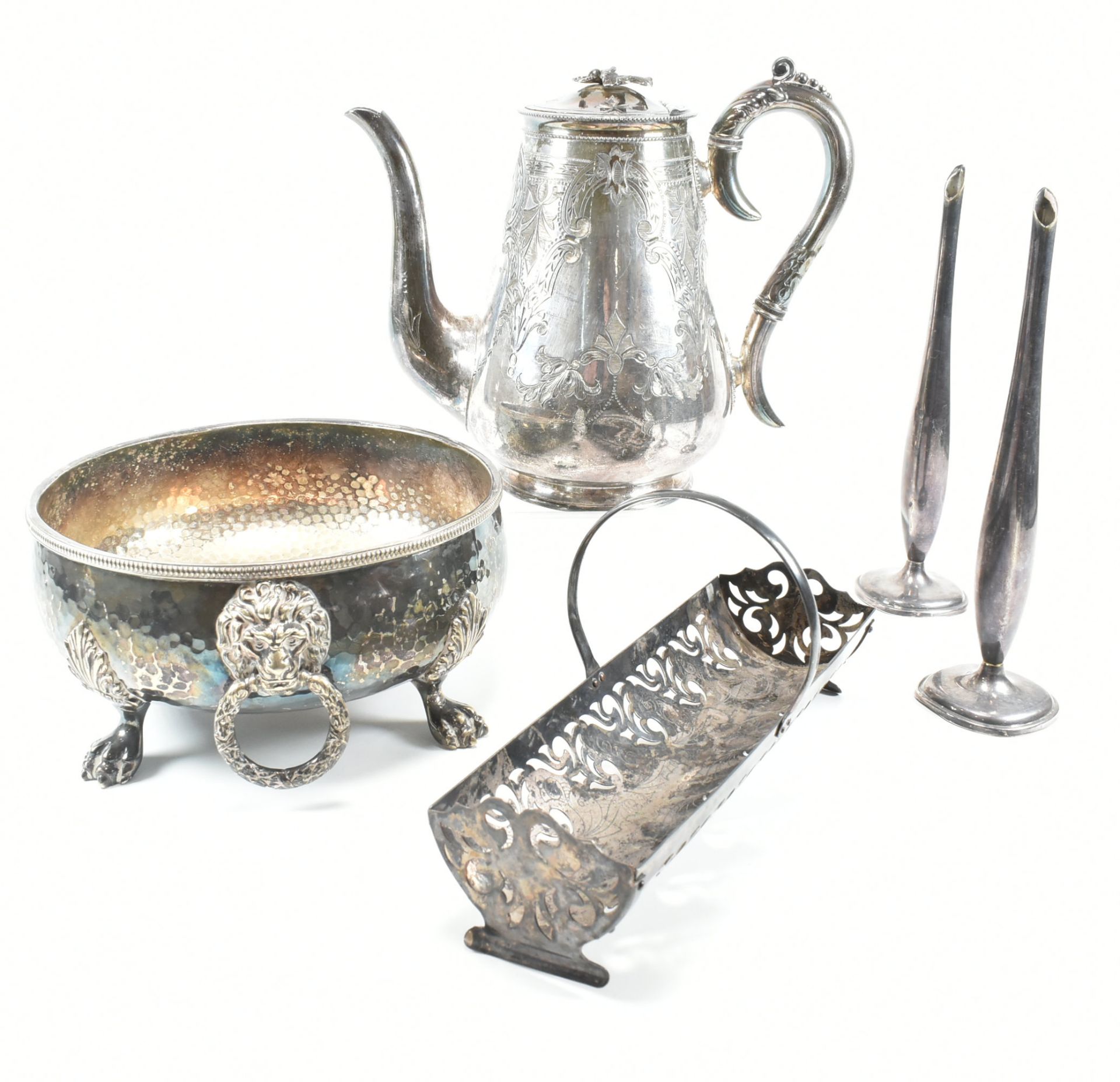 COLLECTION OF VINTAGE SILVER PLATED ITEMS