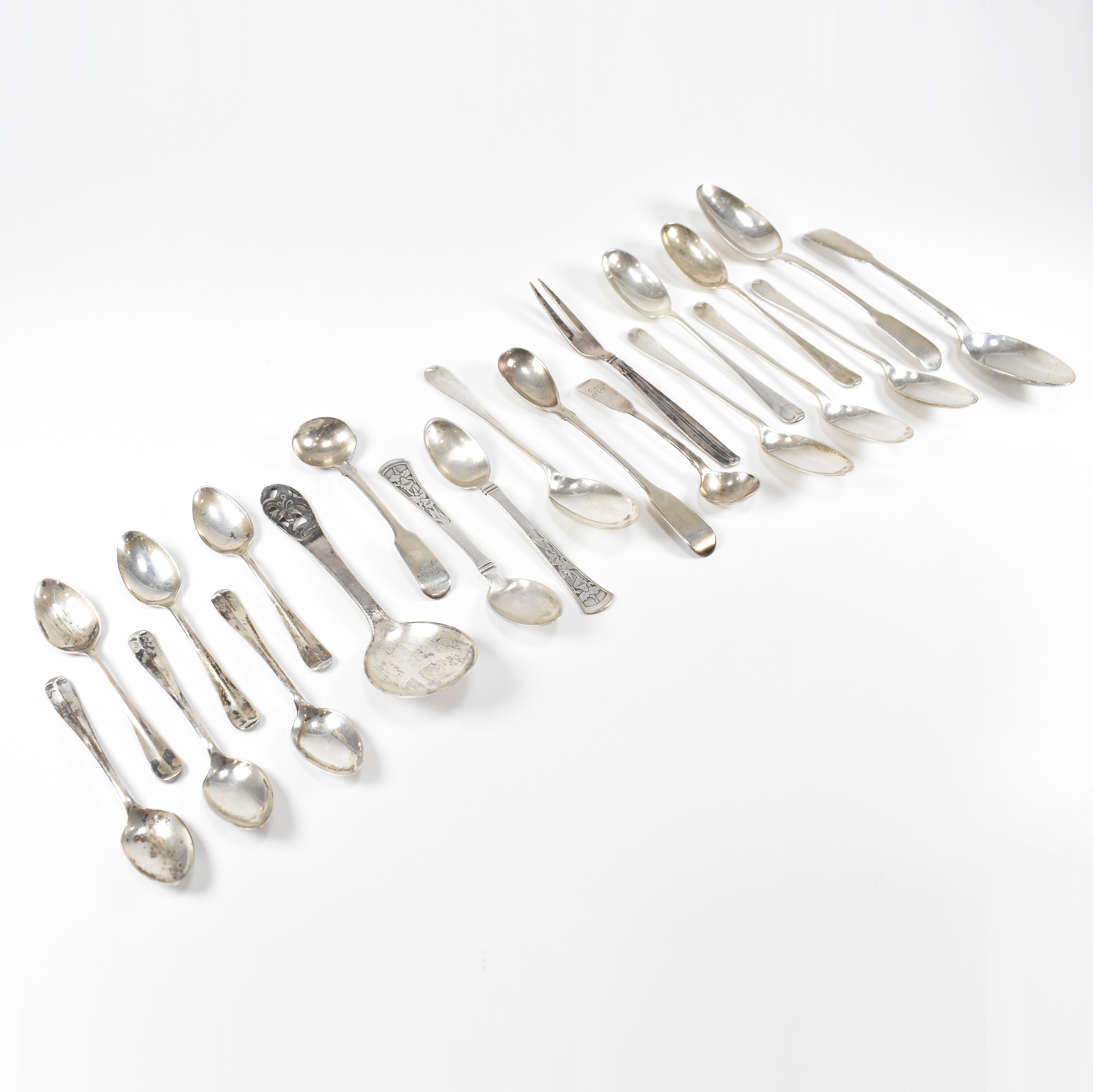COLLECTION 19TH & 20TH CENTURY SILVER & WHITE METAL FLATWARE - Image 2 of 9