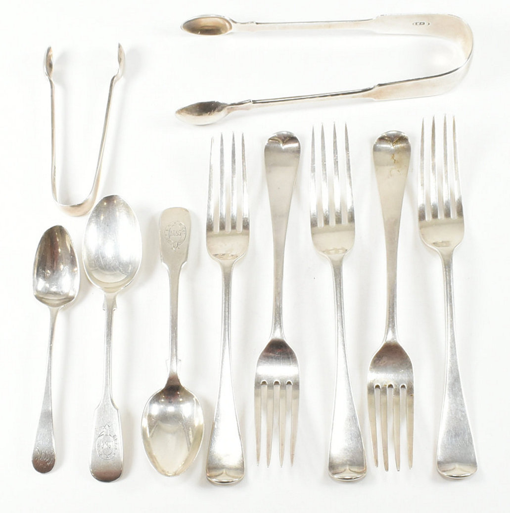 COLLECTION OF ASSORTED VICTORIAN HALLMARKED SILVER CUTLERY