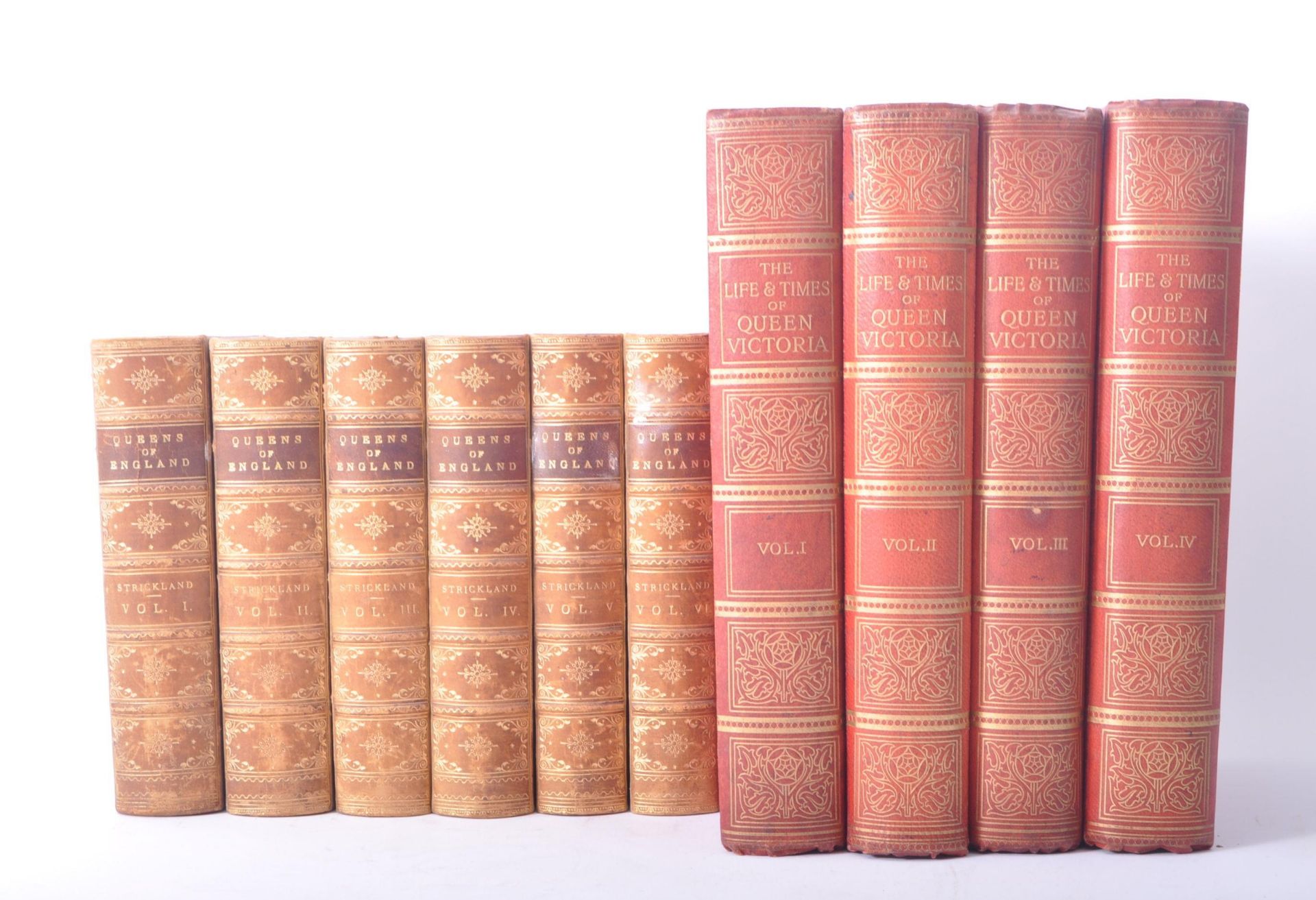 ROYAL INTEREST - TWO LATE VICTORIAN BOOK SETS ON BRITISH QUEENS