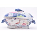 KANGXI PERIOD CHINESE EXPORT PORCELAIN LIDDED TUREEN