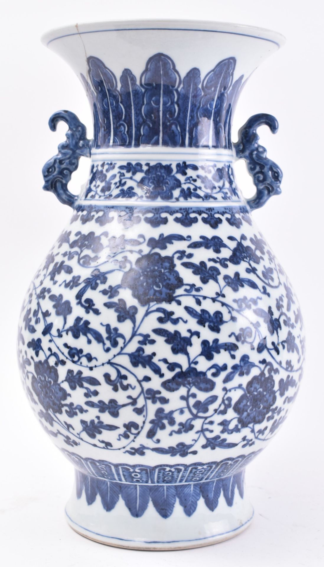 19TH CENTURY CHINESE QING DYNASTY BLUE AND WHITE VASE - Image 3 of 7