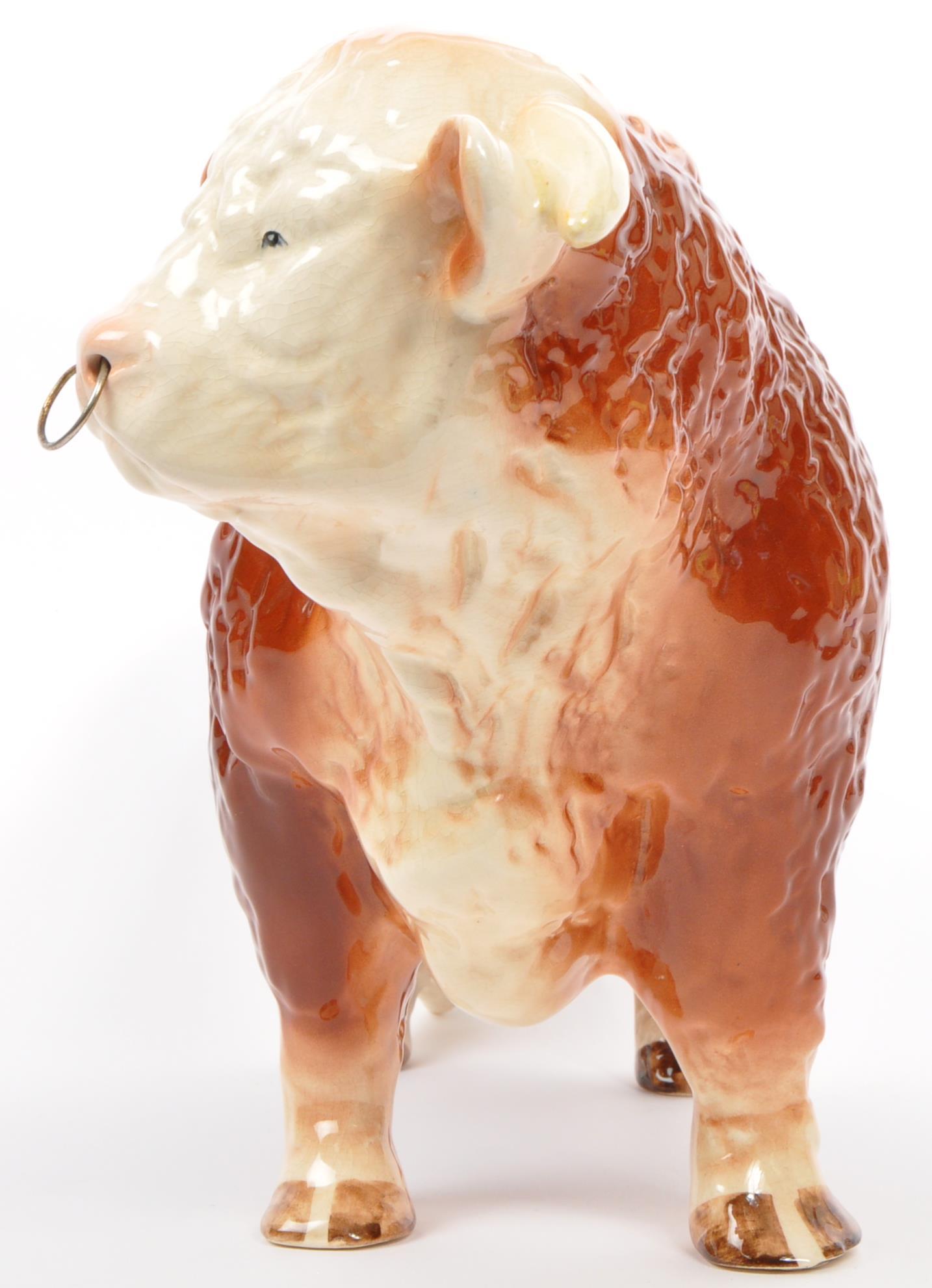 MELBA WARE - VINTAGE 20TH CENTURY CERAMIC FIGURE OF A BULL - Image 2 of 6