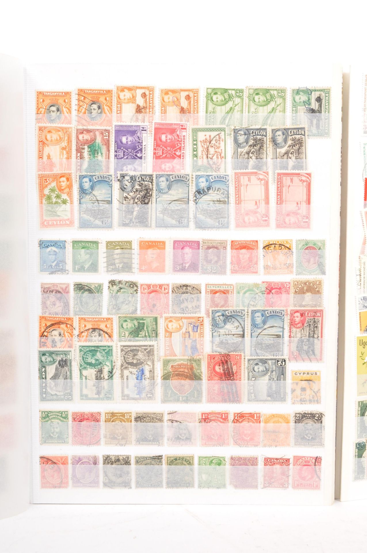 COLLECTION OF EARLY 20TH CENTURY FOREIGN STAMPS - Image 3 of 6