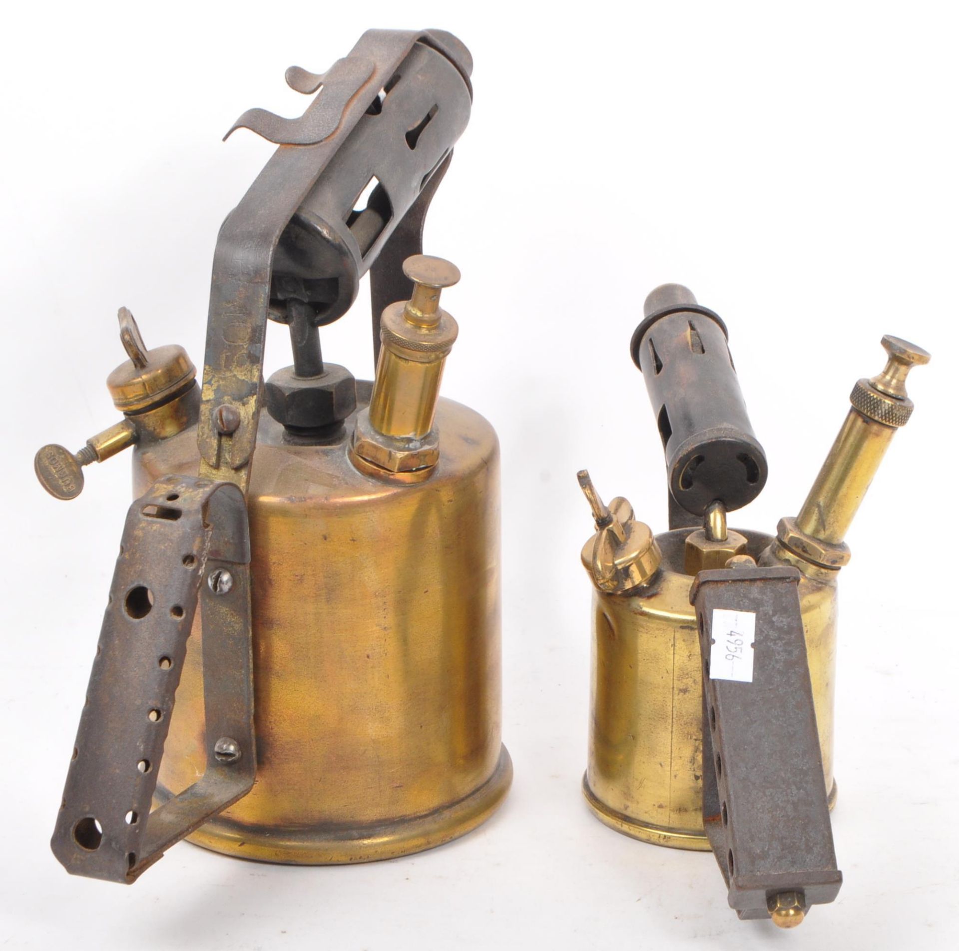 TWO VINTAGE 20TH CENTURY ENGLISH BRASS BLOW TORCHES - Image 4 of 5
