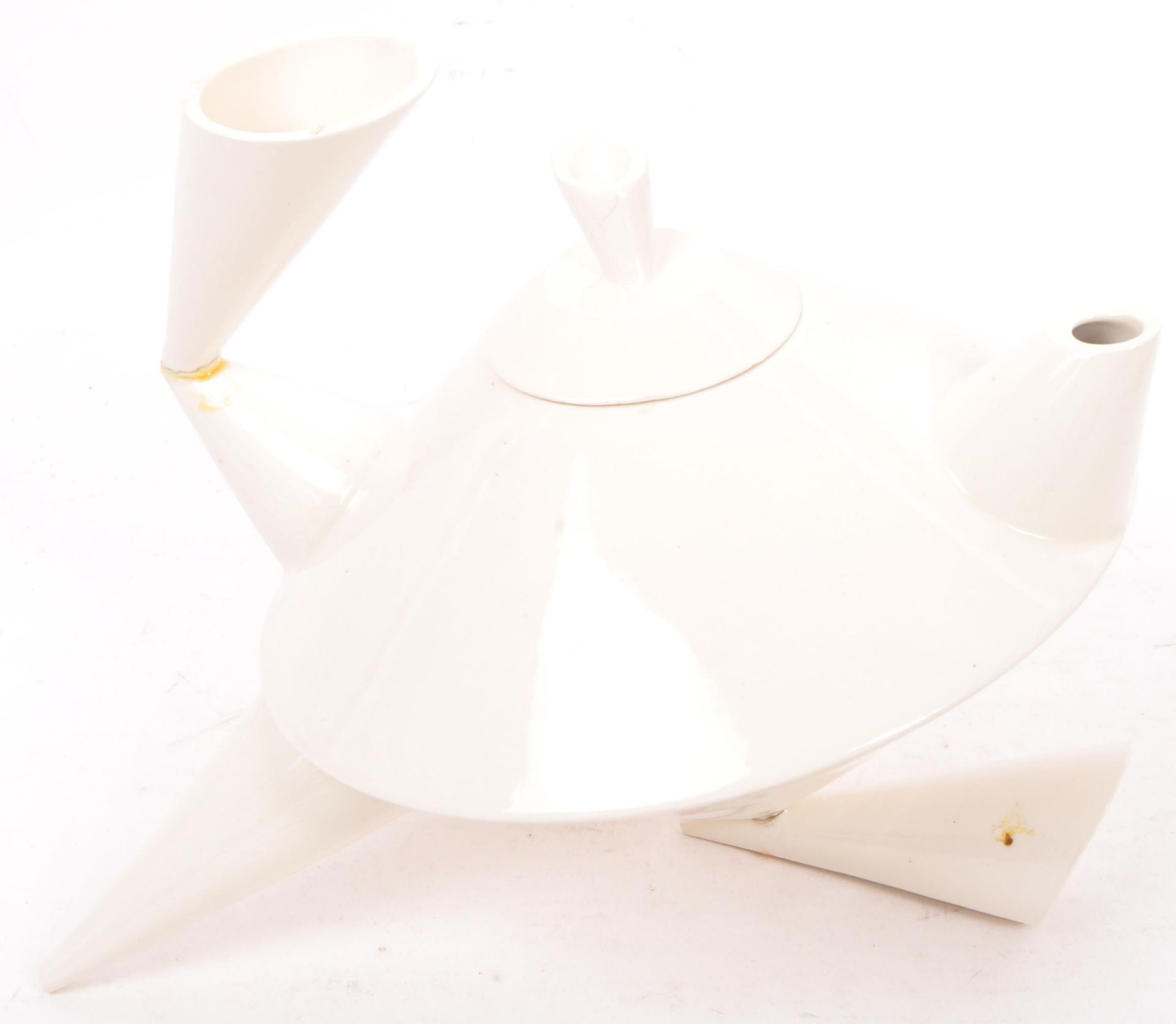 ART DECO INSPIRED WHITE CERAMIC TEA SET - Image 5 of 8