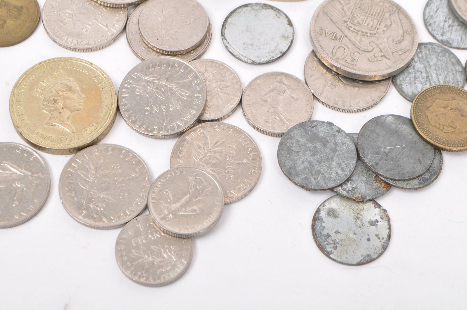 LARGE COLLECTION OF 20TH CENTURY UK & FOREIGN COINS - Image 11 of 18