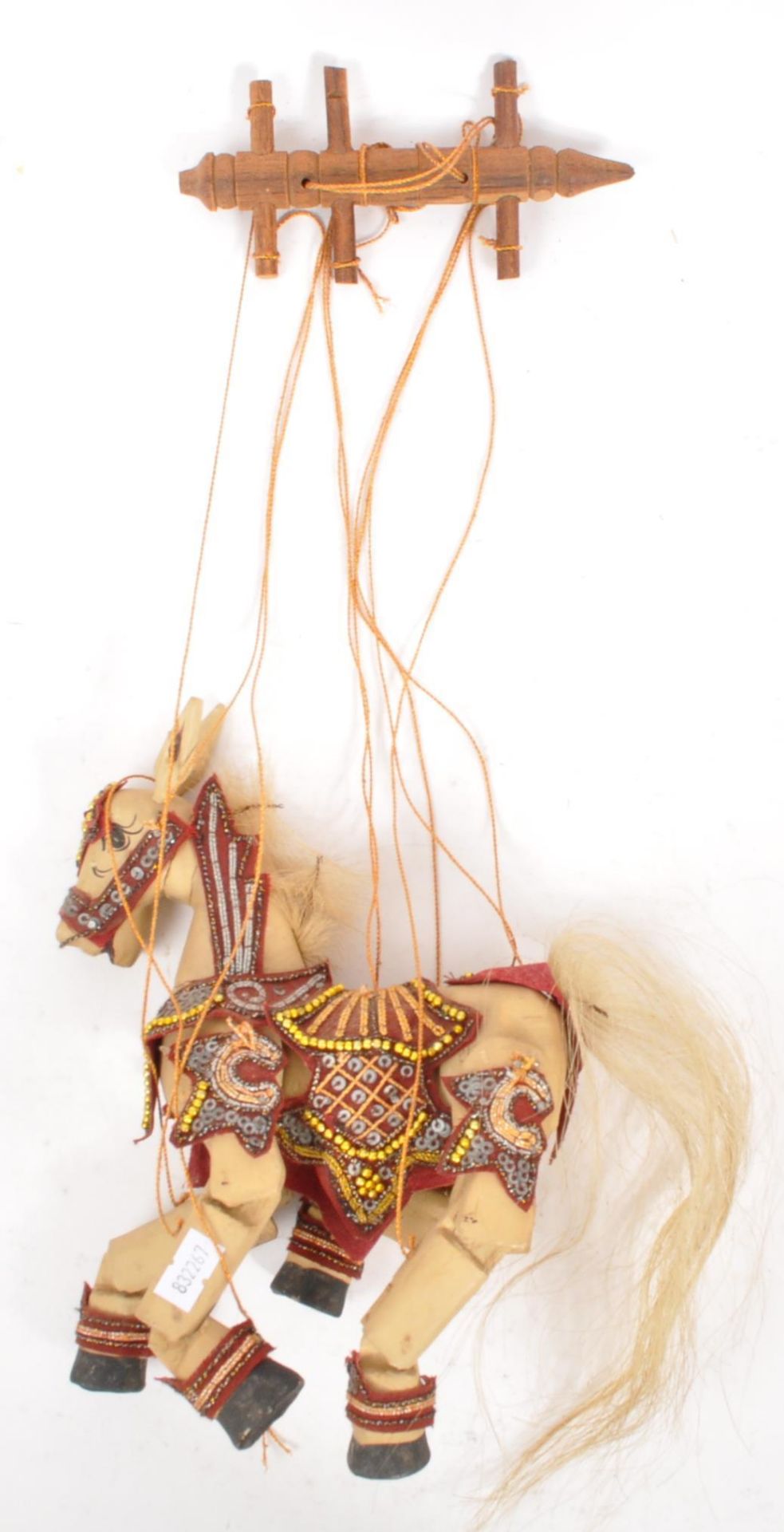 VINTAGE 20TH CENTURY GILT DECORATED HORSE PUPPET - Bild 2 aus 6