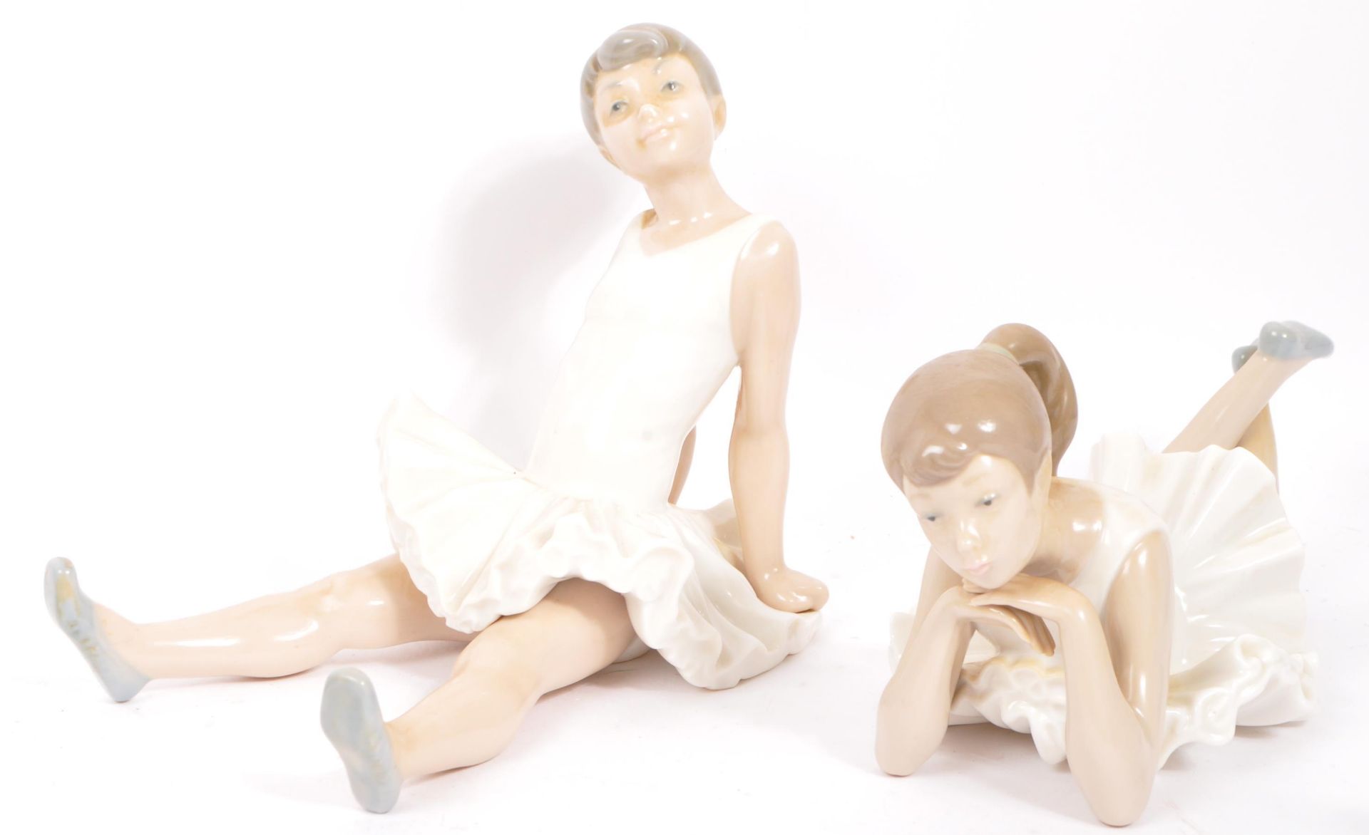COLLECTION OF NAO PORCELAIN BALLERINA FIGURINES - Image 3 of 8