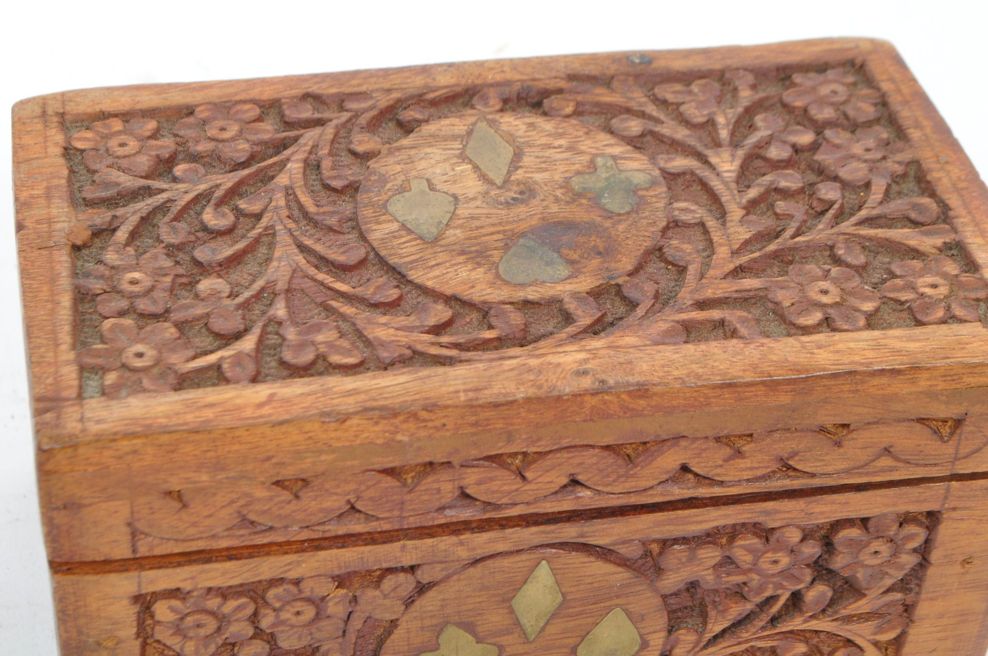 COLLECTION OF VINTAGE 20TH CENTURY CARVED & INLAID BOXES - Image 8 of 8