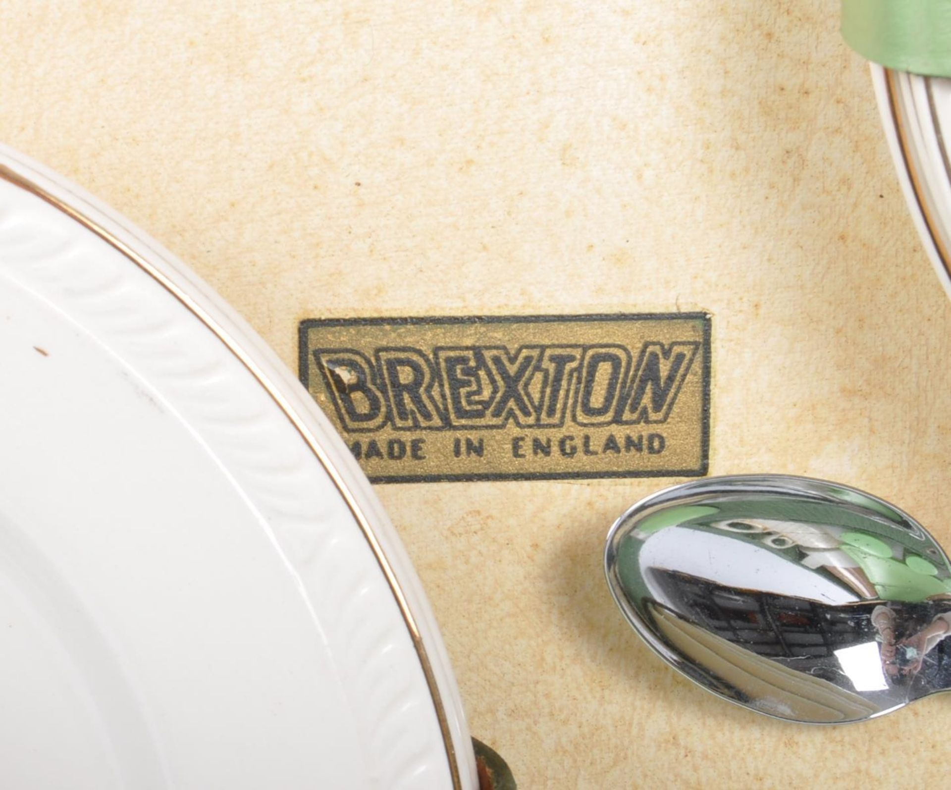 BREXTON - VINTAGE MID CENTURY COMPLETE BREXTON HAMPER BASKET - Image 4 of 8