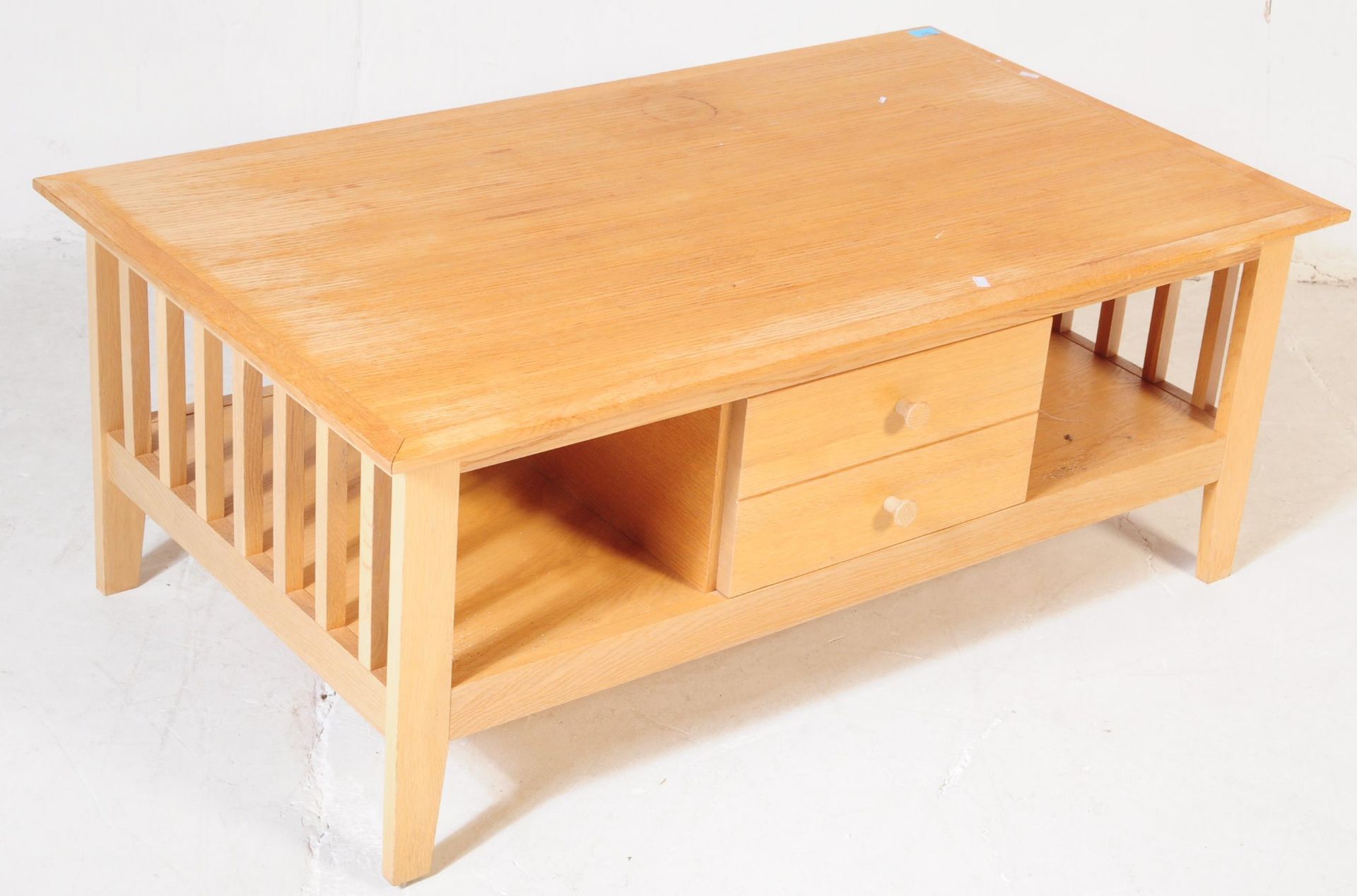 CONTEMPORARY OAK FURNITURE LAND STYLE COFFEE TABLE - Image 2 of 5