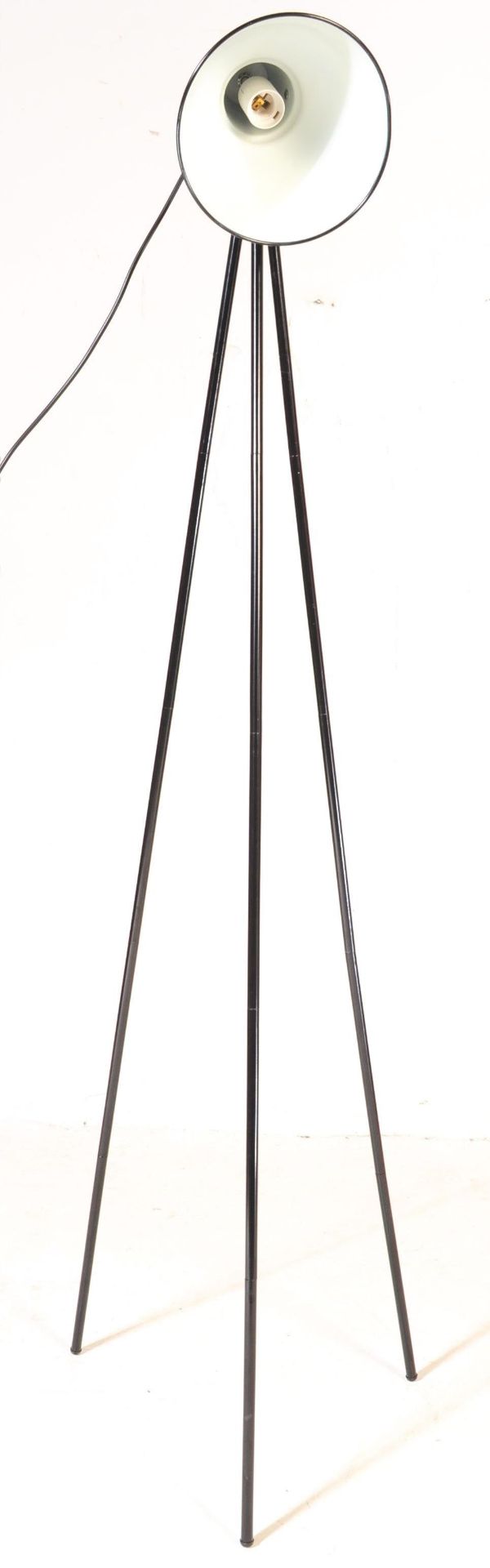 CONTEMPORARY TRIPOD PHOTO SET FLOOR STANDING LIGHT - Image 2 of 5