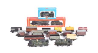 MODEL RAILWAY - ASSORTED LOCOMOTIVES & ROLLING STOCK